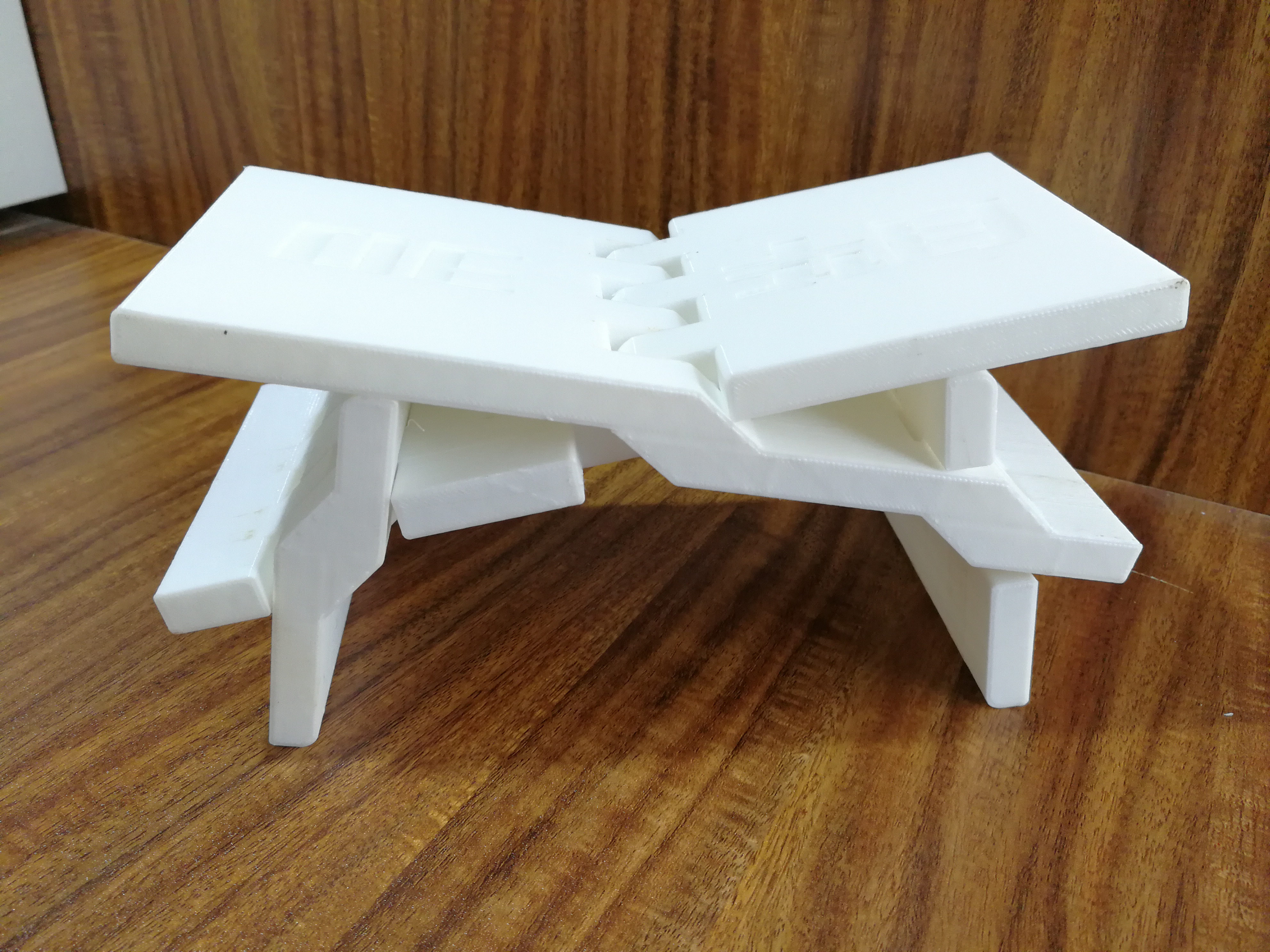 如何利用3D打印制作鲁班凳